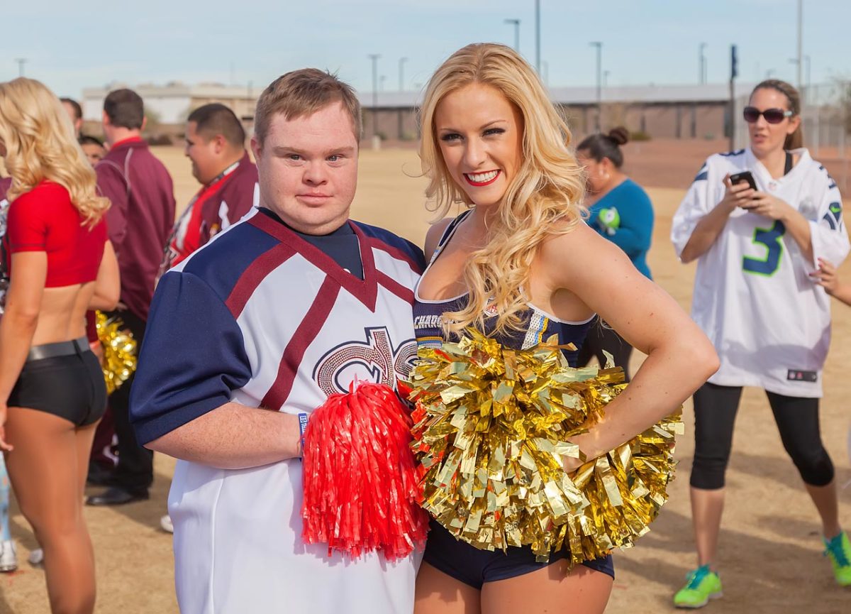 03-LS-Cheer-Clinic-328_0.jpg